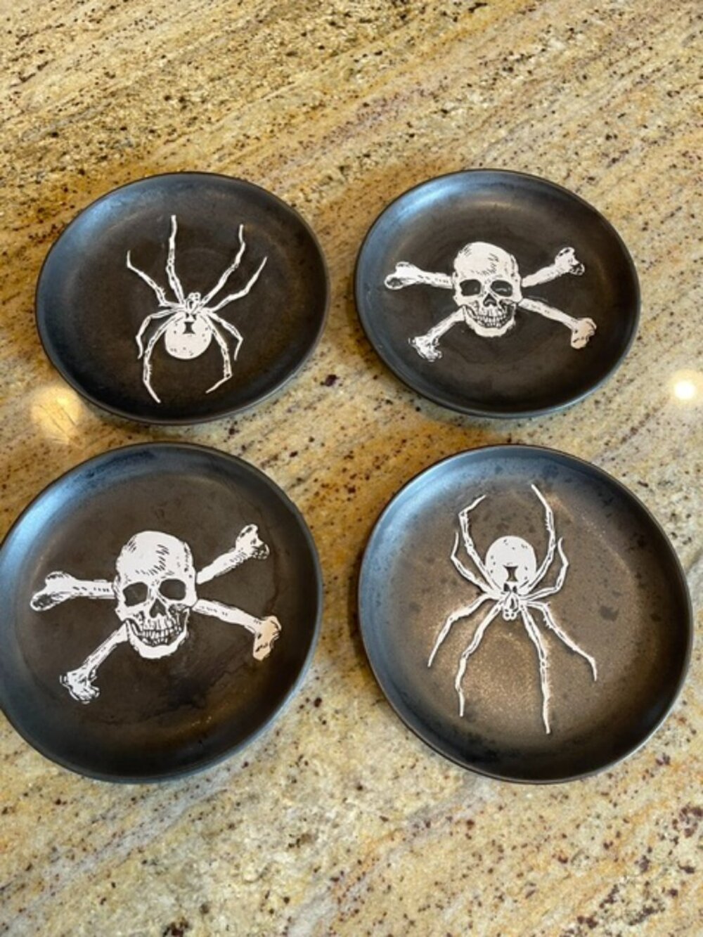 Threshold Target 6” Halloween Appetizer Plates Set of 4 Black Widow Spider Skull